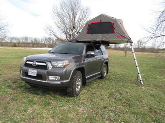 Vehicle with Rooftop Tent
